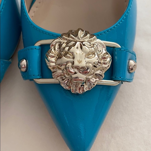 Heels - Picture 2 of 5